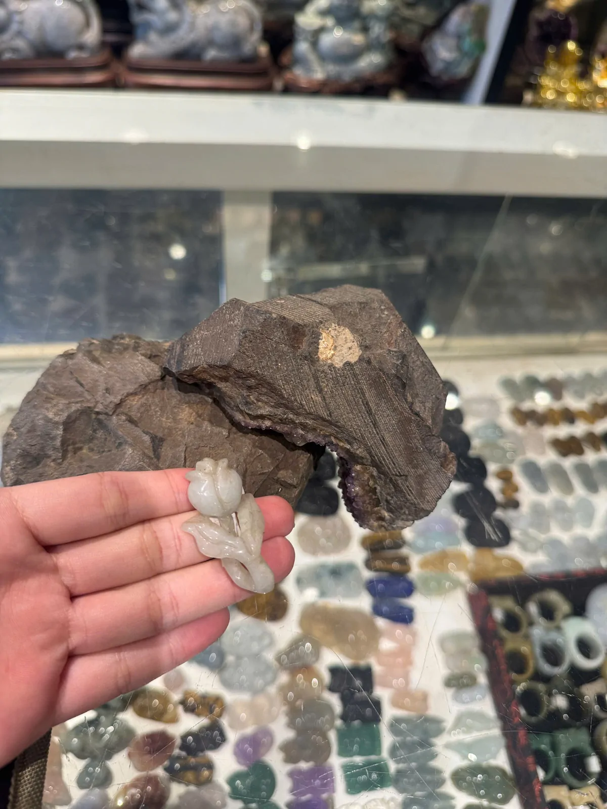 Hoa hồng búp đeo cổ ngọc Phỉ Thúy S060