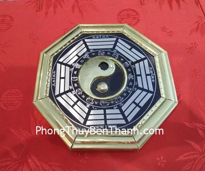 Bát quái gỗ sơn vàng lồi trung- 6in K1210
